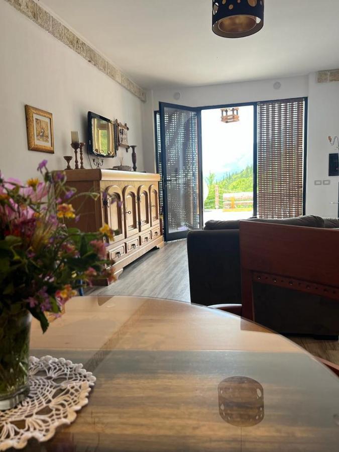 Rahoni Park & Suites Dhërmi Eksteriør bilde